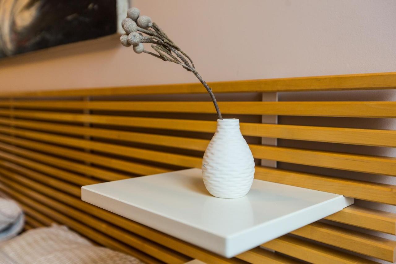 Light And Spacious Apartment On Gazova Str Leopoli Esterno foto