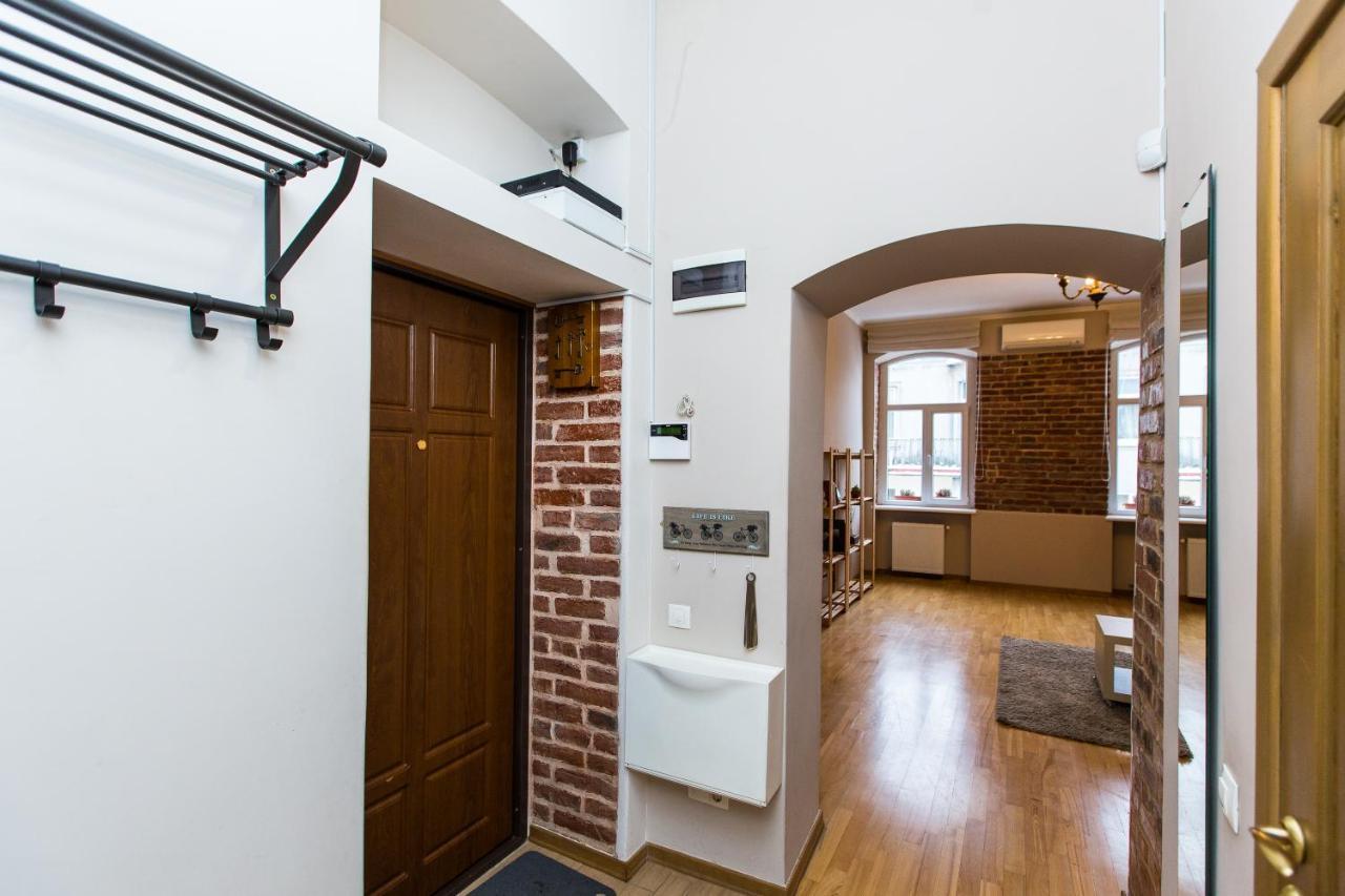 Light And Spacious Apartment On Gazova Str Leopoli Esterno foto